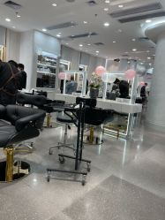 -Kraemer Paris  苏豪路易士·嘉玛发廊