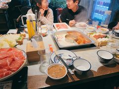 -尚尚仙·酸汤猪手·猪肚鸡火锅(华联万柳购物中心店)