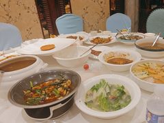 -沪华海鲜大酒楼(南汇店)