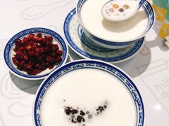 黑糯米西米露-开心糖水铺(天府三街店)
