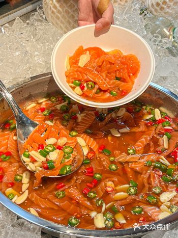 终于在广州吃到心心念念街头泰式生腌啦️