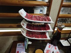 -左庭右院鲜牛肉火锅(金山万达店)