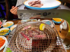 和牛六拼-明洞阿姨·韩式酱蟹烤肉·创意料理(三元桥店)