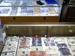 -广州宝岛眼镜武汉和光眼镜市场西区店