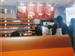 -The Habit Burger Grill 哈比特汉堡(爱琴海店)
