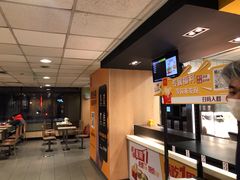 -麦当劳(军博店)