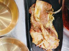 -胡悦里韩式烤肉(芝罘万达广场店)