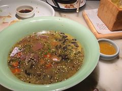 -绿茶餐厅(松江万达店)
