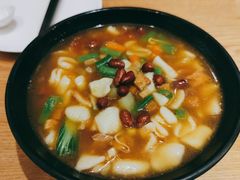 农家臊子烩麻什-秦香阁·西北家常菜(徐汇日月光中心店)