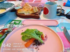 -水桶王国主题餐厅·聚会·生日派对·亲子活动·家庭套餐(亚龙湾希尔顿店)