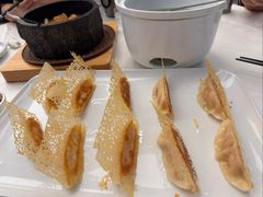 -品海楼·大连海胆锅贴馆(东港店)