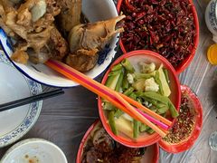 干煸牛肉丝-拈一筷子·宜宾江湖菜(十一街店)