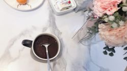 -美凰芳华悦颜产后健康管理中心
