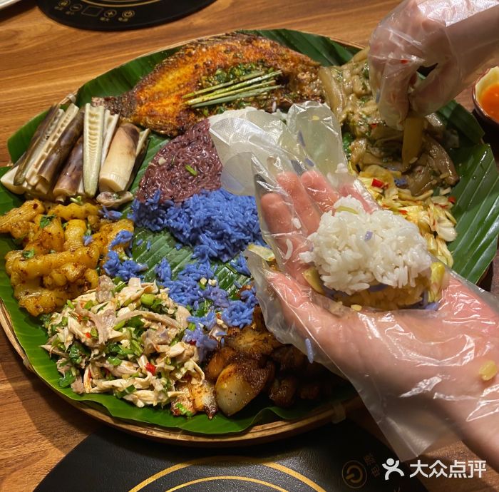 吶咪傣園雲南菜(石廈店)傣族手抓飯圖片