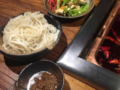 -老牌坊云南鱼豆花火锅(嵩山店)