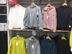 -优衣库(青岛伟东乐客城店)
