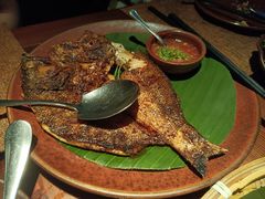 香料烤鱼-花马天堂云南餐厅 Lost Heaven(外滩店)