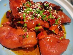 张家沱香辣蹄-懒人盐府人家(航天桥店)