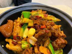-江城燕子大排档(江汉路步行街店)