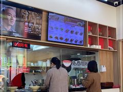 -熊大师牛羊粉(红谷凯旋店)