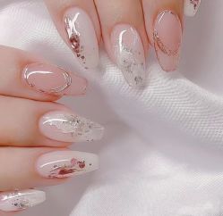 -H12 STAR日式美甲美睫专门店