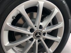 -宁波之星奔驰4S店(海曙店)