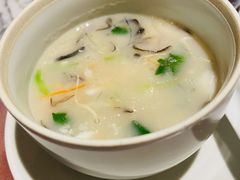 宋嫂鱼羹-湖滨28中餐厅·西湖宴·杭州君悦酒店