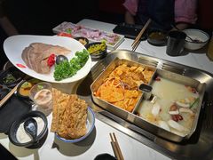 -九鼎轩脆毛肚火锅(南京东路店)