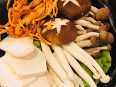 -呷哺呷哺(松江开元店)