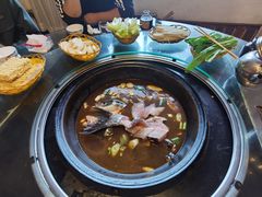 -姥家大锅台水库渔家