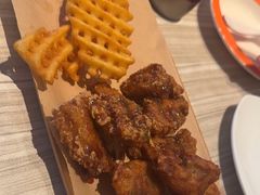 -必胜客(绿地新都会店)
