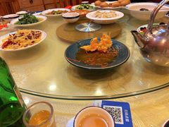 -鹤乡东北菜(崮山路店)