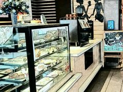 面包甜点陈列柜-麦当劳(南京路2店)