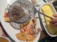 -尚尚仙·酸汤猪手·猪肚鸡火锅(华联万柳购物中心店)