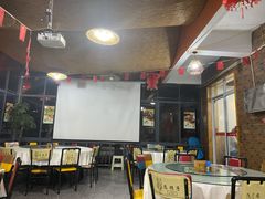 大堂-恋拐子油爆虾·家常菜