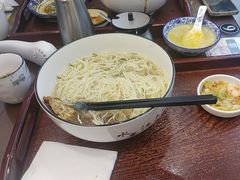 -百年老字号·观振兴蟹黄面·三虾面·苏式面(观前街富仁坊巷店)