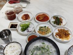 -24 新村雪浓汤(长白山烤肉店)