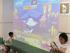 -龙格亲子游泳·水育早教运动中心(绿宝中心)