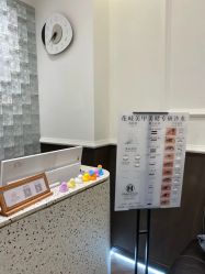 -花岐款式专研健康美甲沙龙