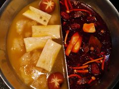 -湊湊火锅·茶憩(新中关购物中心店)