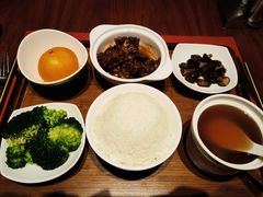 -厦门海沧正元希尔顿逸林酒店開全日餐厅