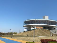 -郑东新区龙湖公共艺术中心