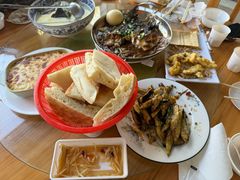 -美顺香食府鱼头老店(雪野湖店)