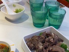 -浪里寻·臻牛养生牛肉火锅(方圆荟店)