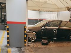 -哈贝卡汽车服务连锁(高新二路店)