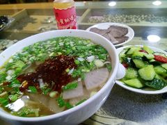 -陇上全荟兰州传统牛肉面(延吉路店)