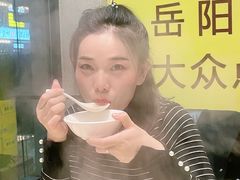 -陈大锅·岳阳鱼馆·地道岳阳菜(美食街店)