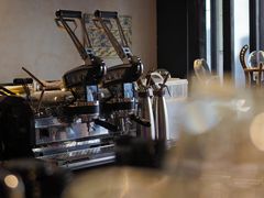 -Metal hands·铁手咖啡