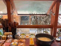 -银米·云南传统过桥米线(双廊黑金冠店)