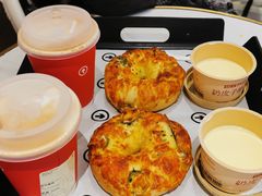-HOT CRUSH趁热集合·现烤面包(上海环球港店)